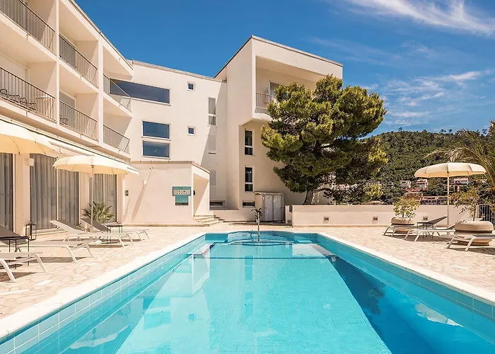 Aminess Lume Отель