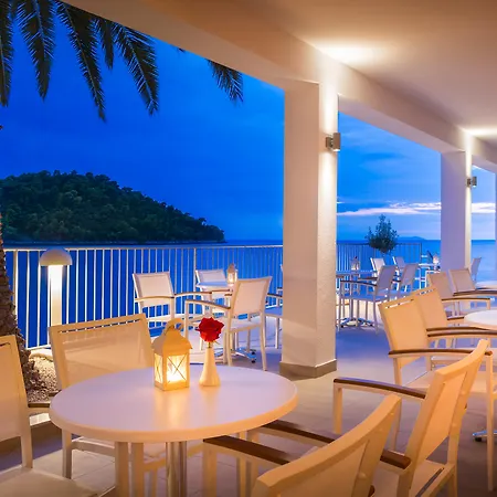 Aminess Younique Lume 4* Brna