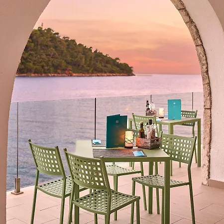 Aminess Younique Lume