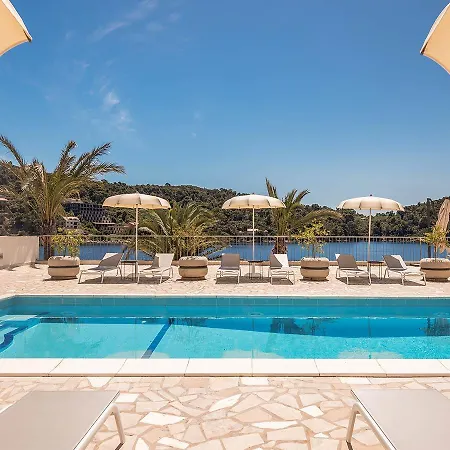 Aminess Younique Lume 4* Brna