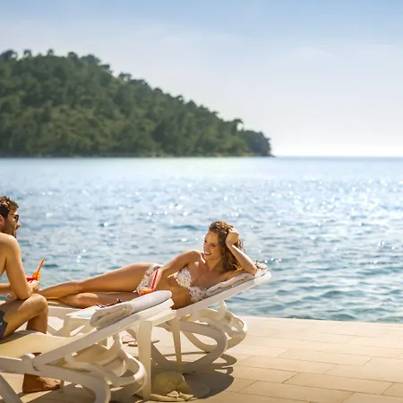 Hotel Aminess Younique Lume 4*