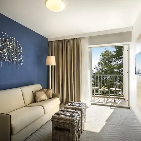 Hotel Aminess Younique Lume